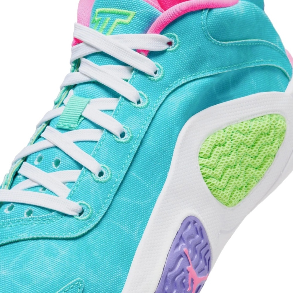 Jordan JT 2 🔥
'wave runner''
JORDAN TATUM
BRAND NEW
NWOT - Picture 6 of 9
